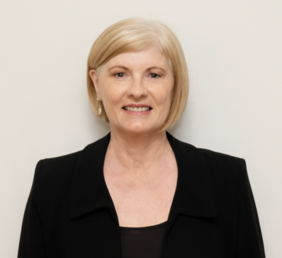 Sheryl Bates Headshot